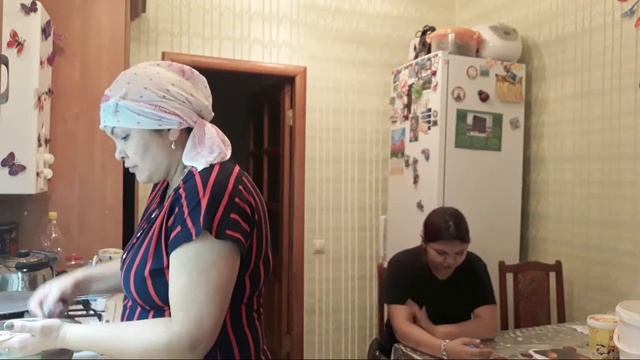 Ждем На Стрим. На Кухне. Жарим Чебуреки смотреть онлайн