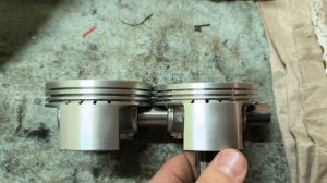 Поршни со смещением. Замер теплового зазора поршень-цилиндр. И опять доработка шатунов. 😡