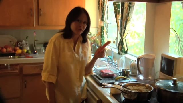 Bow Wow Beef Casserole (Homemade Dog Food) - Dog Gone Good смотреть онлайн