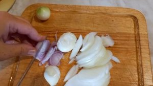 Быстро, просто маринуем куриные бедра для шашлыка🏕