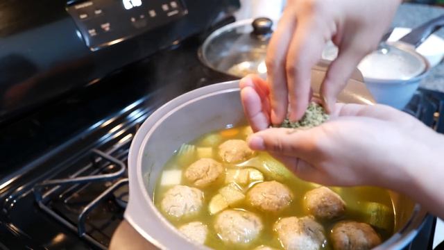 How to make Mexican Albondigas in Salsa Verde Recipe смотреть онлайн