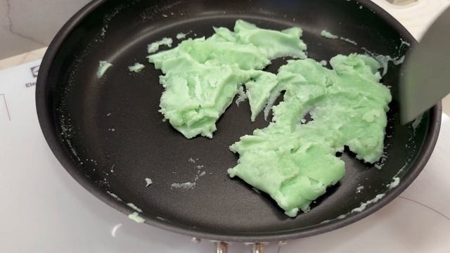 ВКУСНЕЙШИЕ МОТИ по этому рецепту! Даже ребенок приготовит! We Made MOCHI At Home #mochi #рецепт
