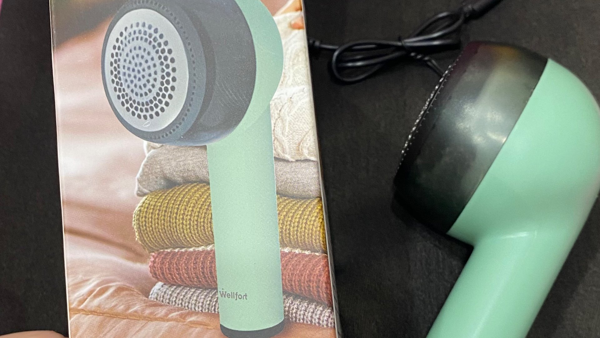 Машинка для удаления катышков. смотреть онлайн