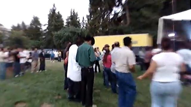 EL WILO VEGA CANTA ' LA YAQUECITA' EN EL FESTIVAL 990 AM LA CAMPEONA DE OREGON смотреть онлайн
