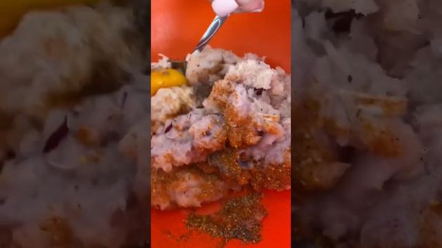 Легкий обід 👉Картопляне пюре + Курячі котлети з броколі + салат літній смотреть онлайн