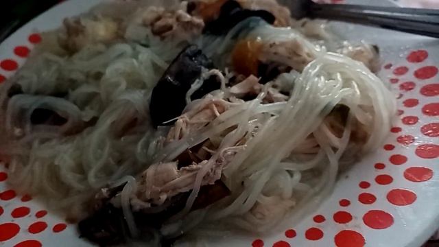 обед с фунчозой. смотреть онлайн