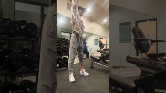 Понедельник/6:00/ заряжаемся на новую неделю #shorts #fitness #health #morning #motivation смотреть онлайн