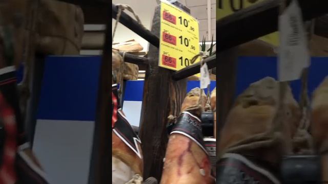 Елка из свиных ножек #Shorts смотреть онлайн