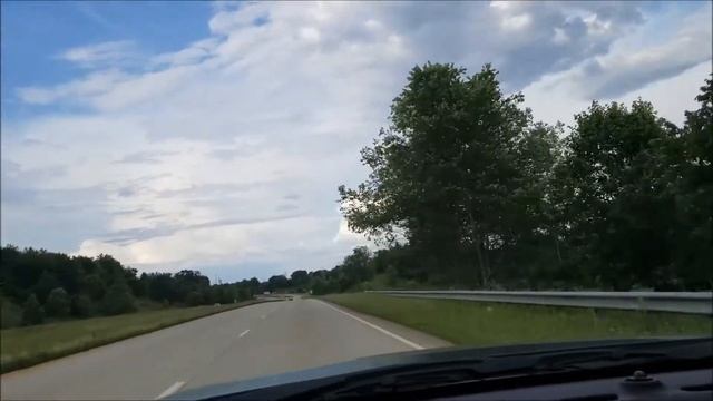 2018 Challenger Scat Pack vs 6th Gen Camaro V6 смотреть онлайн