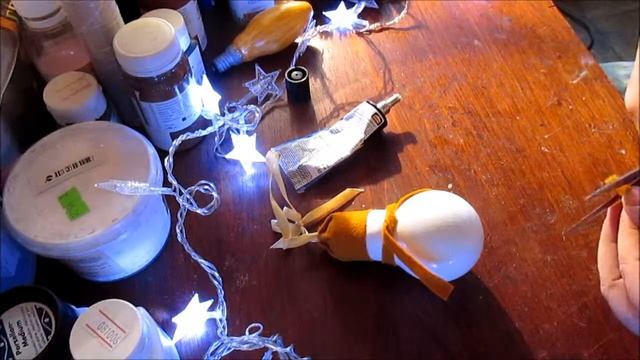 DIY _ ЁЛОЧНЫЕ ИГРУШКИ из старых СОВЕТСКИХ ЛАМПОЧЕК _ Elena Pero