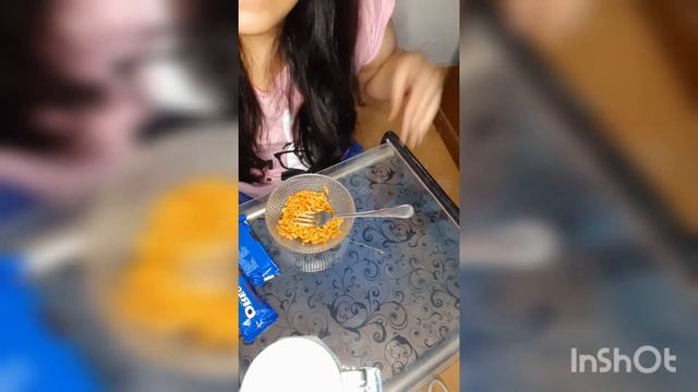 Ramen noodles challenge 😋/ muj milly mama say 2k #youtube #challenge #noodles смотреть онлайн