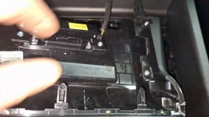 Замена головного устройства (панели управления климатом) Hyundai Tucson NX4 2023