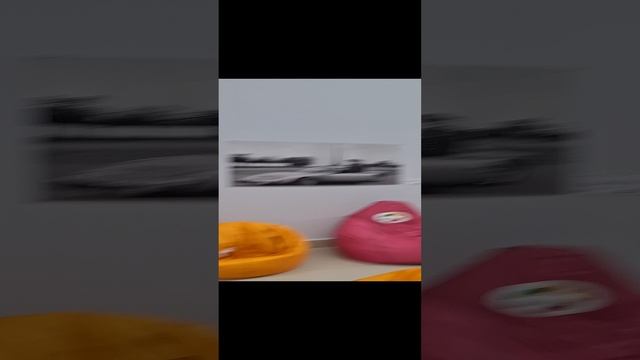 Одним глазком на ВФМ смотреть онлайн