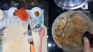 Сердечки индейки, тушёные с лучком/ на сковороде /.