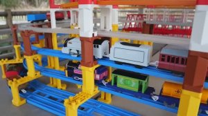 Паровозик Томас и младший Синкансэн ☆ 5-ти башенный скоростной курс