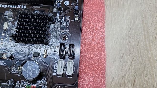 Cheapest mining motherboard H81 BTC смотреть онлайн