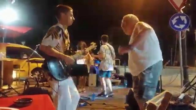 Johnny B Goode (Old Man Dance) - Chuck Berry // Cover by Sound Polluters - Live in S. Pietro in C. смотреть онлайн