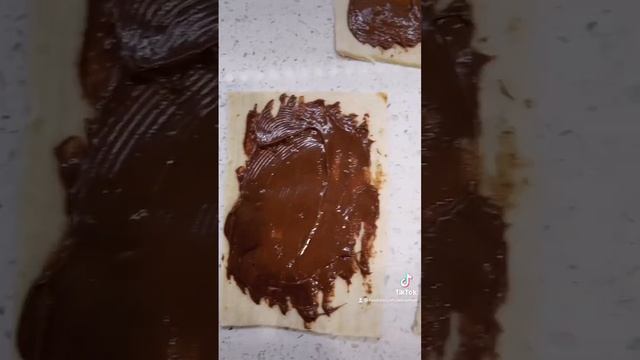 Nutella Rolls Recipe/Rollitos de Nutella смотреть онлайн