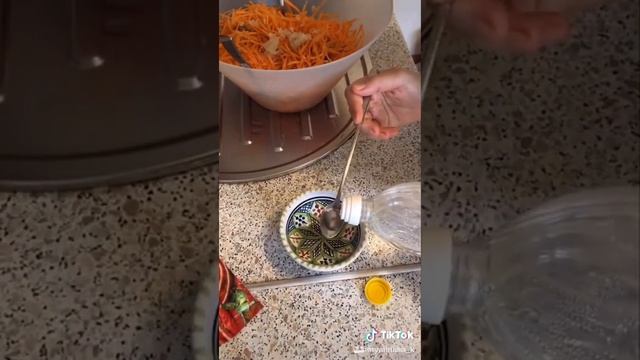 Салат смотреть онлайн