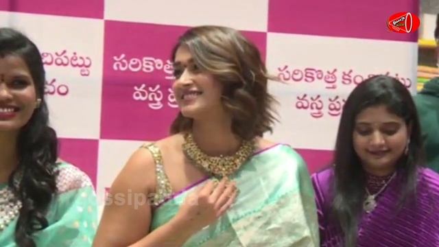 Ileana Requesting About Movie Chance In Telugu | Mugdha Art Studio Inauguration | Gossip Adda смотреть онлайн