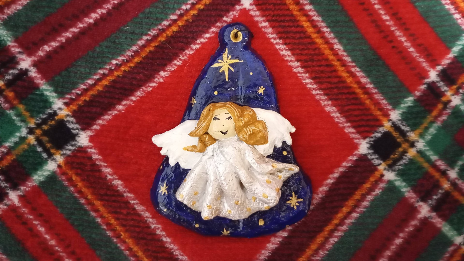 Рождественский ангел из солёного теста