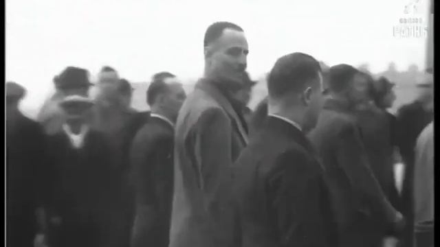 Oswald Mosley - Mil Horas edit смотреть онлайн
