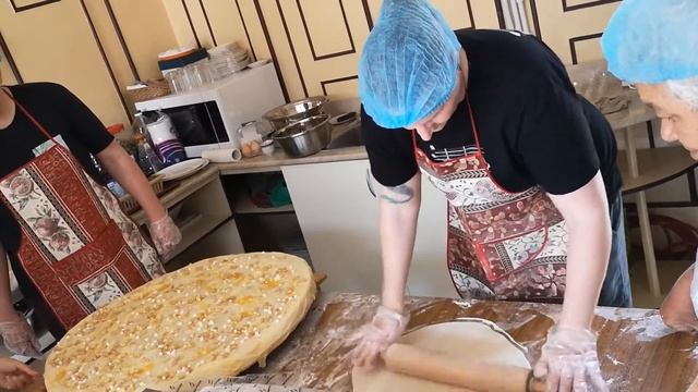 Paghlava Masterclass In Qyavar House - Քյավառի փախլավայի վարպետաց դաս смотреть онлайн
