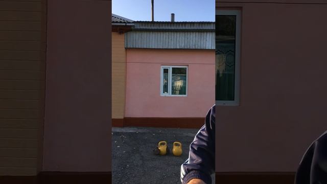 Генеральский подъём 64 кг, гири 32 кг + 24 кг +2+2+2+2 кг блины. смотреть онлайн