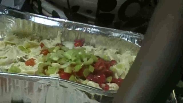 Shrimp&Crab Pasta Salad смотреть онлайн