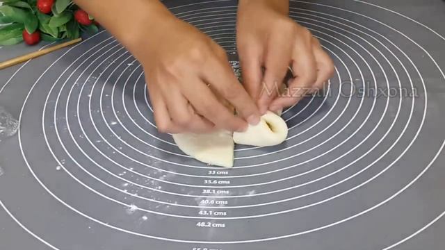 ГЕНИАЛЬНО И ПРОСТО!ШИКАРНАЯ ФОРМОВКА БУЛОЧЕК.ЛЕГКО БЫСТРО И ДОСТУПНО. смотреть онлайн