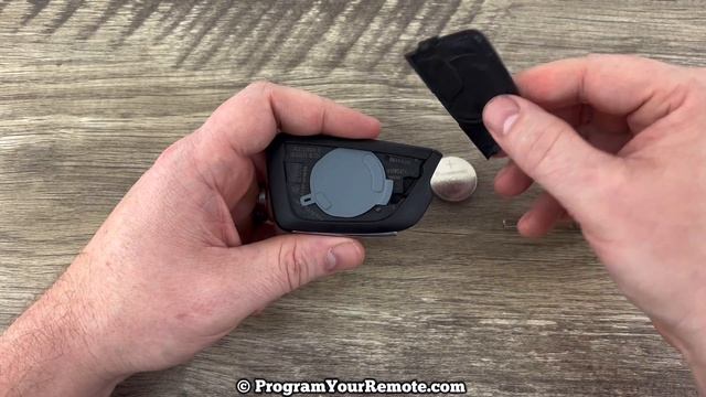 2021 - 2024 Cadillac Escalade Remote Key Fob Battery Change - How To Remove Replace Key Batteries смотреть онлайн