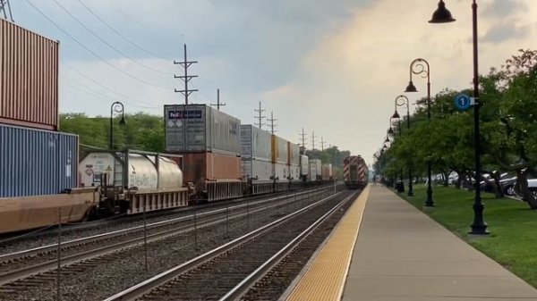 EB BNSF Intermodal / WB Metra / EB Amtrak California Zephyr # 6