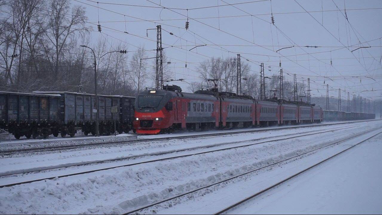 Электропоезд ЭП3Д-0092 смотреть онлайн