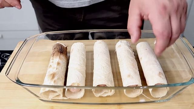 Only three ingredients!!! Do you have sausage cheese and tortilla? смотреть онлайн