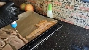 ДЖЕРКИ ЧИПСЫ и колбаска куриные в духовке для питомца и его хозяина