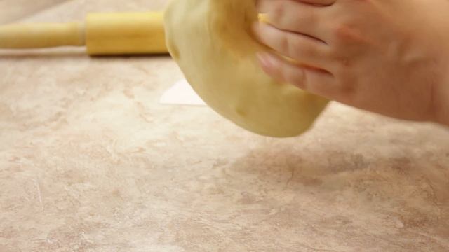 Тесто на чебуреки смотреть онлайн