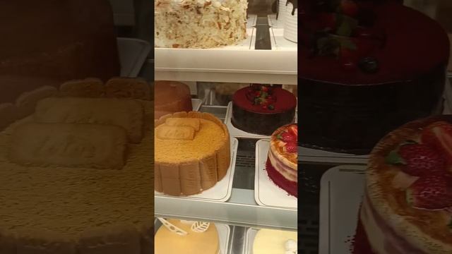 #cake is Happiness #colourful cakes #pastry loaded with cream смотреть онлайн