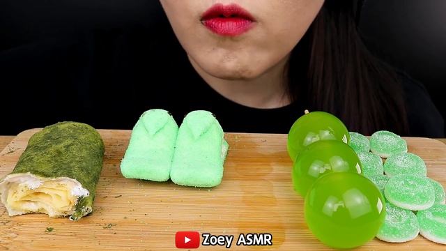 ASMR GREEN FOOD 초록색 음식 EDIBLE TOWEL CREPE CAKE, KYOHO JELLY, MARSHMALLOWS 먹는수건, 쿄호젤리 먹방 MUKBANG 咀嚼音 смотреть онлайн