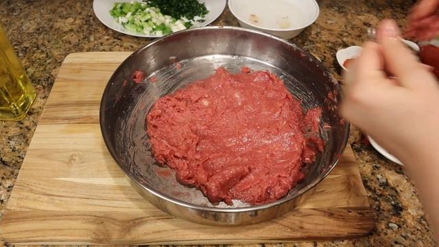 How to Make the Best Chi Kofte (Armenian Steak Tartare) | Eats With Gasia смотреть онлайн