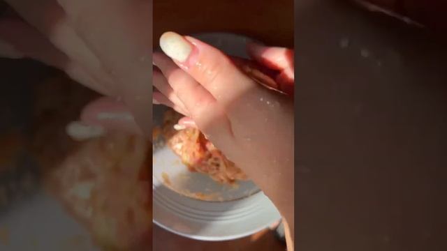 Лайфак как формировать котлеты !￼#shorts смотреть онлайн