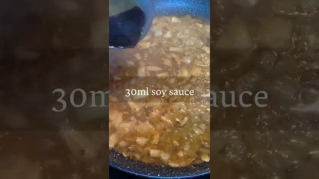 Pineapple cinnamon honey chicken. ASMR (#Shorts) смотреть онлайн