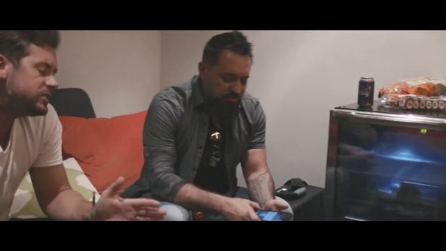 "California" (The Green Room Sessions) - Brandon Lay смотреть онлайн