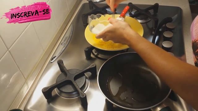 Como fazer Omelete com Hortela | Receita Pratica e Rapida смотреть онлайн