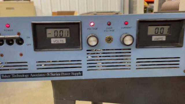 AMP Baker Technology 4 Volt Switch Mode Rectifier R2668 смотреть онлайн
