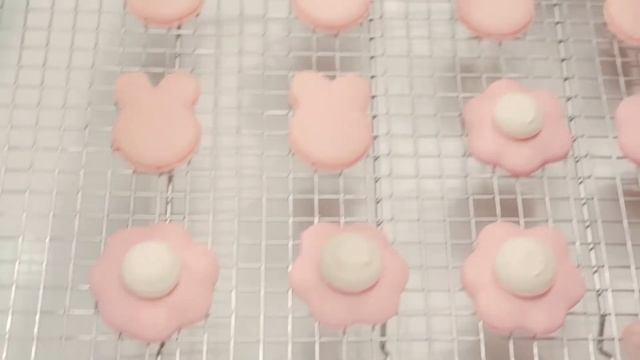 Pink Macarons | Cute Macarons Recipe | How to Make Macarons смотреть онлайн