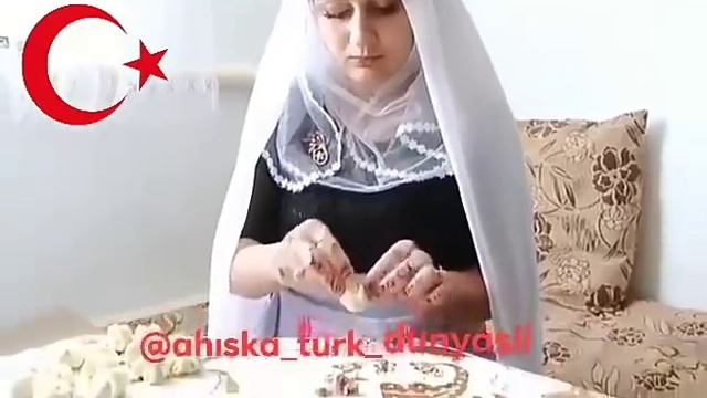 Ahıska Adetlerimiz. Gelin Xinkali смотреть онлайн