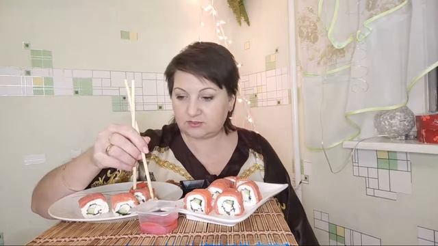 Мукбанг-Необычные Роллы смотреть онлайн