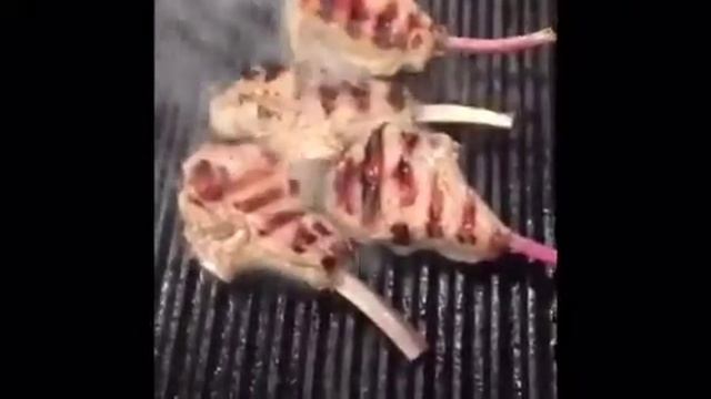 FRIENDS INTHE KITCHEN смотреть онлайн