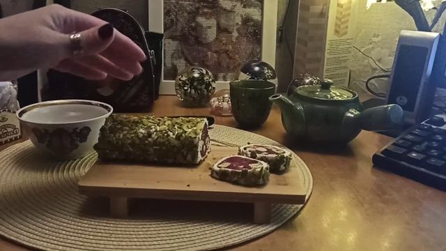 Дегустация. Восточные сладости. Лукум с фисташками и гранатовым соком. Рекомендую. смотреть онлайн