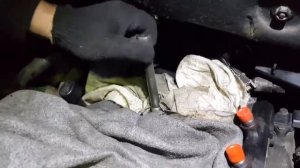 Как снять прикипевшие форсунки Сан Енг  Чистка, установка и запуск двигателя